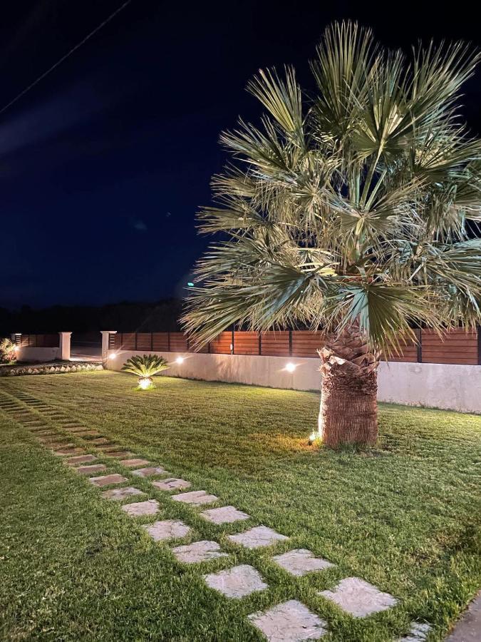 Tropical Apartments Alikész Kültér fotó